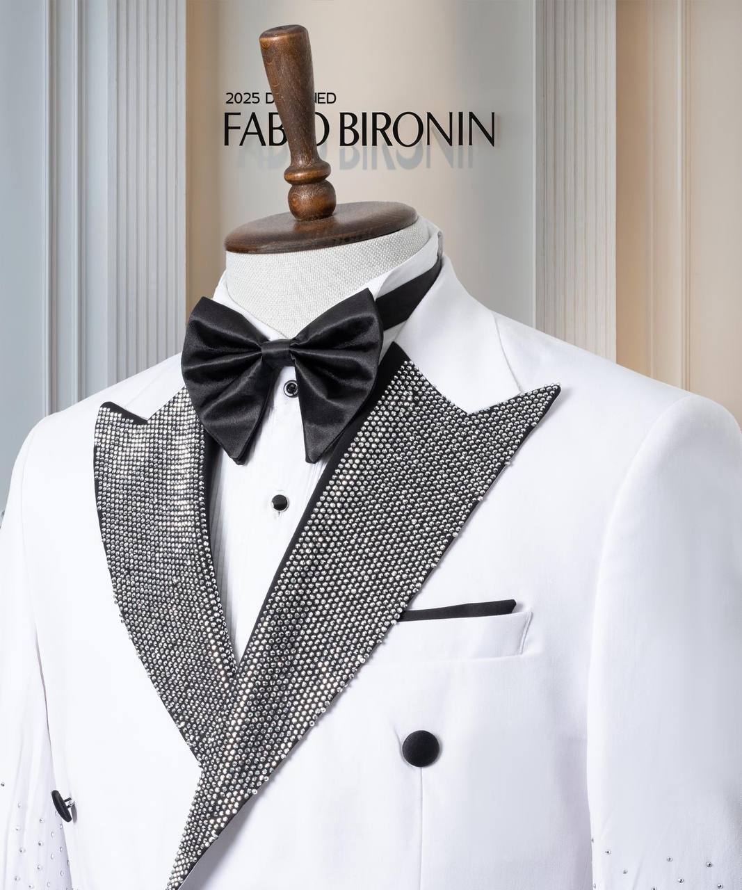 White & Black Gradient Shawl Lapel Men's Tuxedo thumbnail
