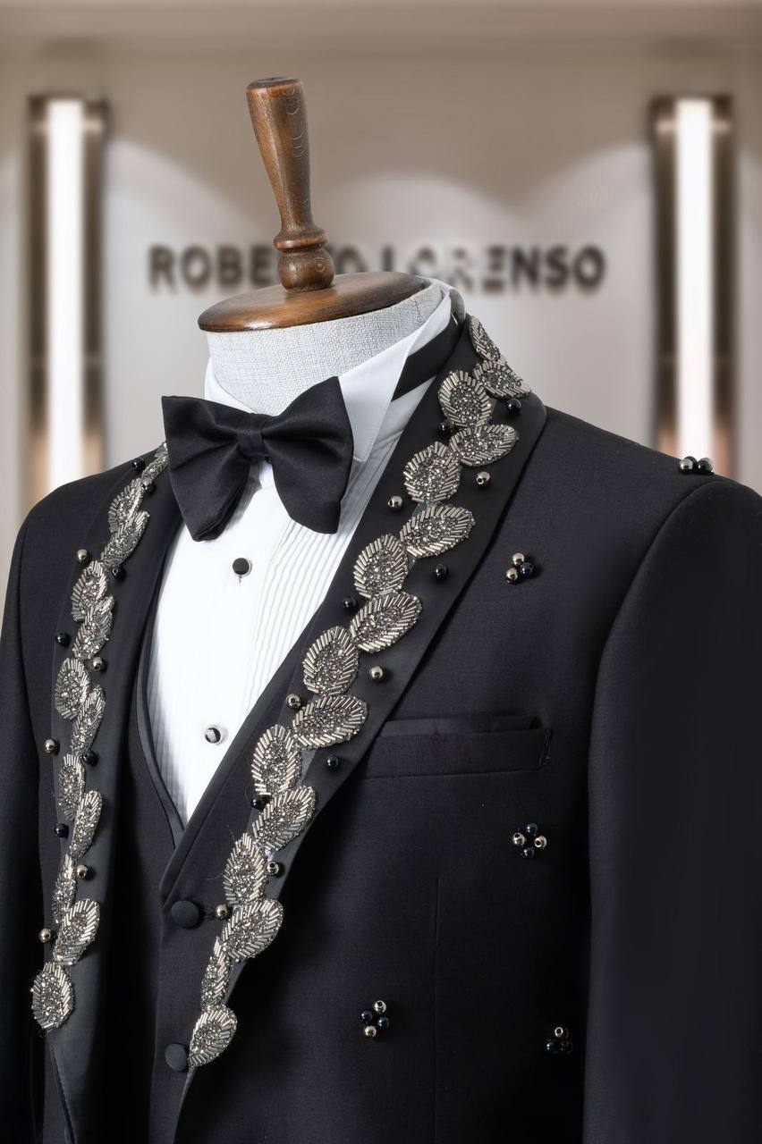 Embroidered Shawl Lapel Men's Ceremony Tuxedo thumbnail