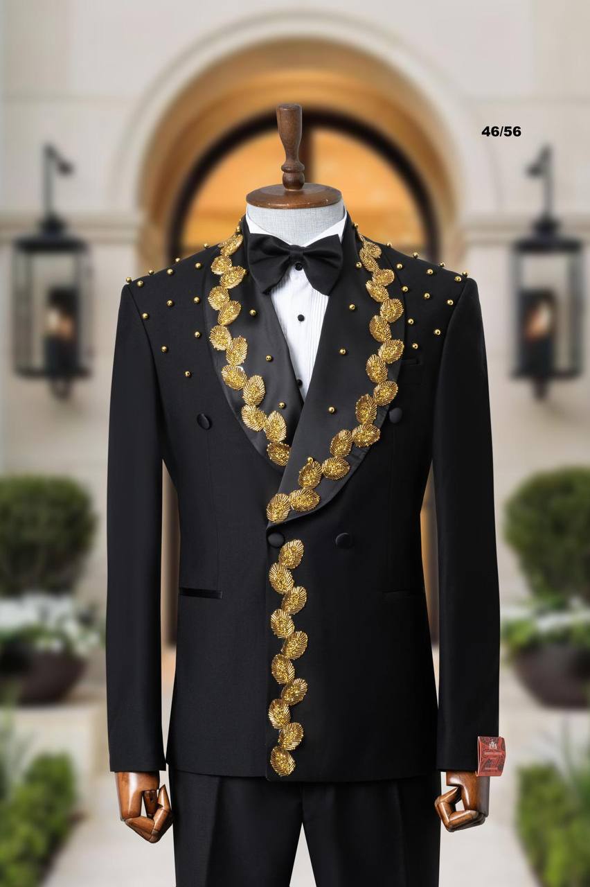 Gold Embroidered Shawl Lapel Men's Tuxedo thumbnail