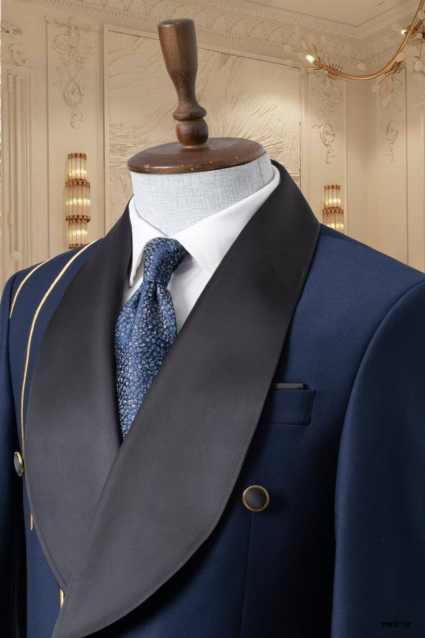 Gold Line Detail Shawl Lapel Men's Tuxedo thumbnail