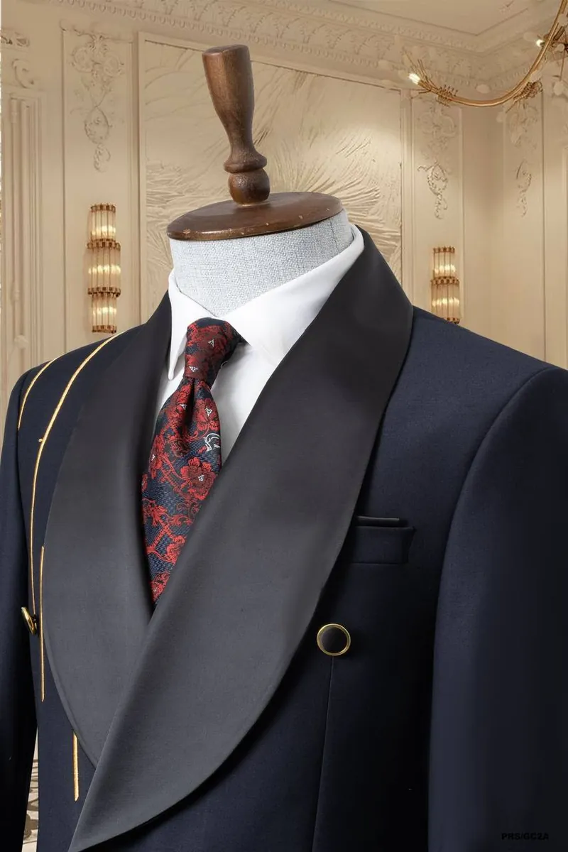 Gold Line Detail Shawl Lapel Men's Tuxedo – view 24