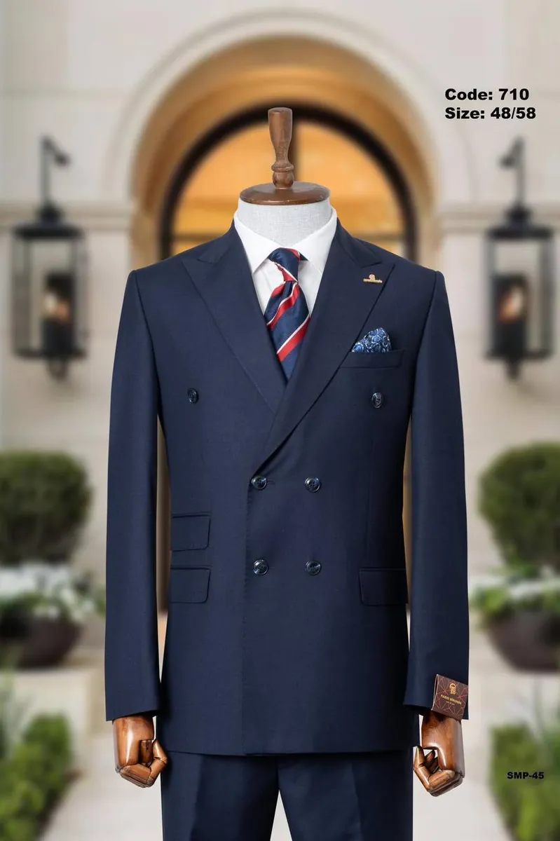 Double-Breasted Peak Lapel Suit with Gold Buttons – view 10