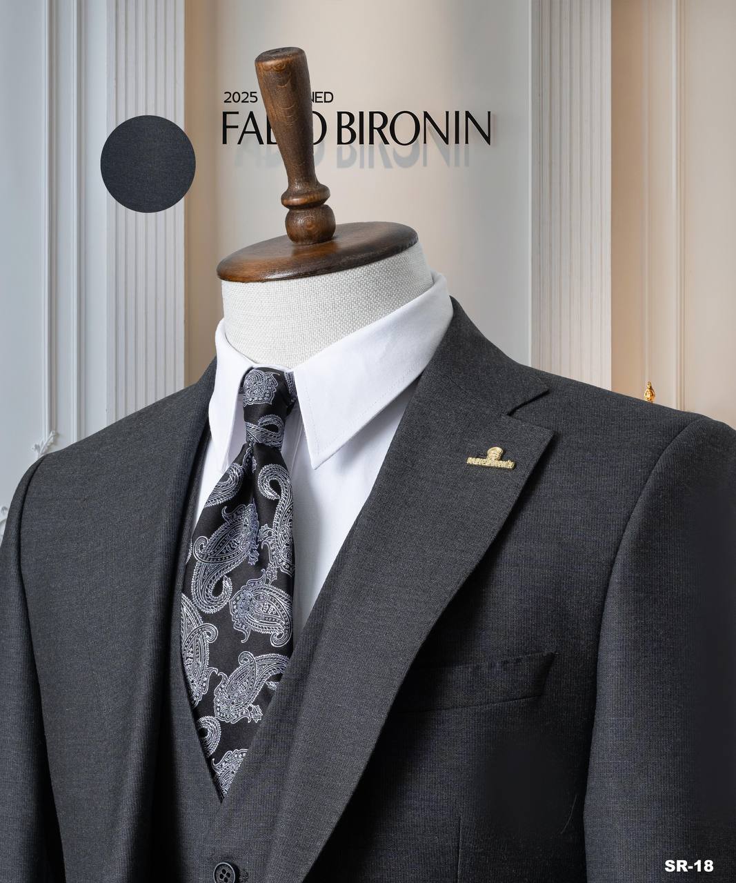 Three Piece Slim Fit Business Men's Suit with Vest thumbnail
