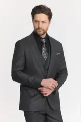 Charcoal Grey Three-Piece Men's Suit with Peak Lapel – view 1
