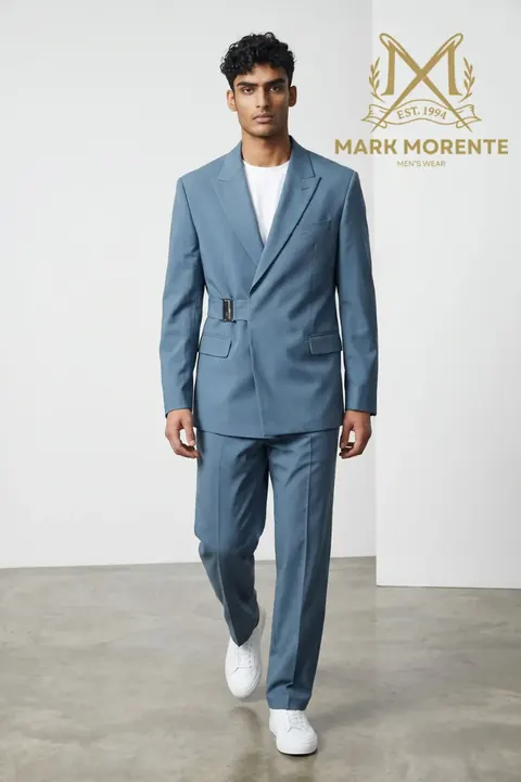 بدلة رجالية ملفوفة بحزام وإبزيم بلون أزرق فولاذي، بدلة قطعتين بالجملة من Mark Morente